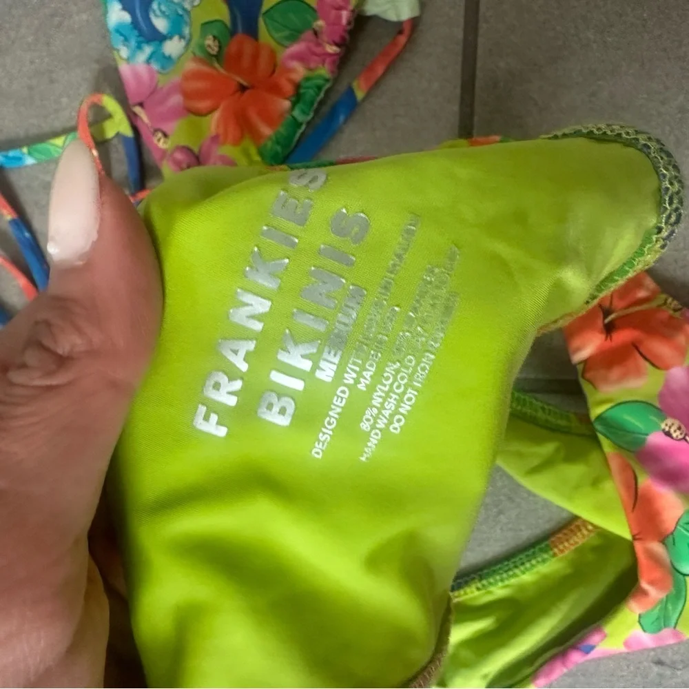 Frankie's Bikinis surf print Vibrant Bikini set triangle top s cheeky bottom m